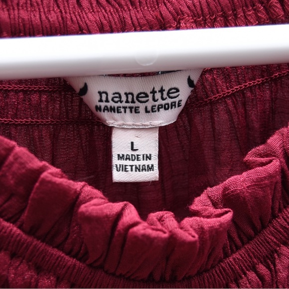 Nanette Lepore women’s red blouse with ruffle detail on sleeve size L - Picture 3 of 8